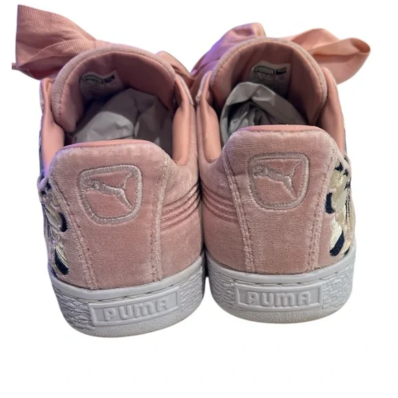 Puma Basket Heart Hyper Embroidery women's shoes size 7 - Picture 5 of 13